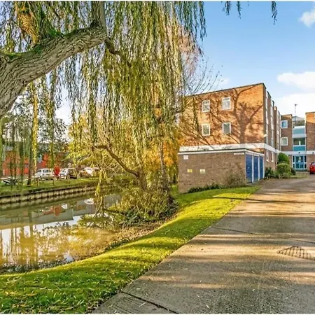 Riverside Apartment Oxford Buitenkant foto